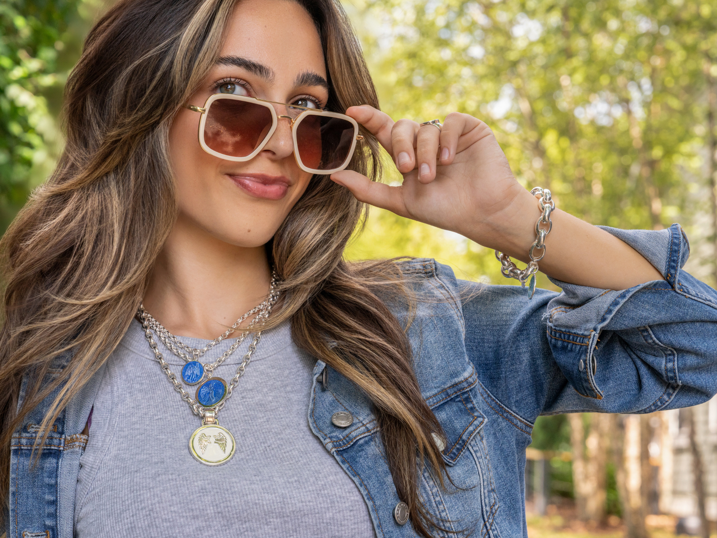 Shopify_24_x_18_4_3_27