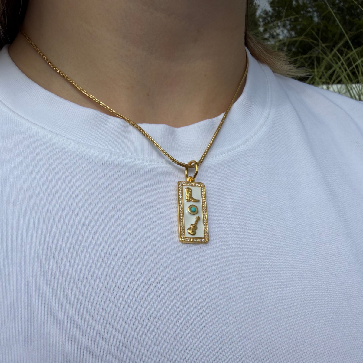 Custom Signature Collection: Three-Icon Tag - 21