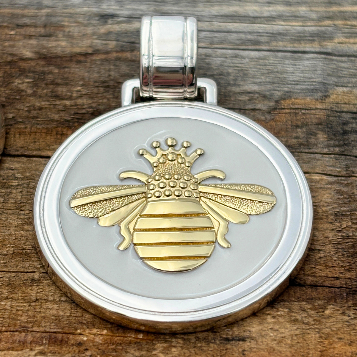 Queen Bee - 4